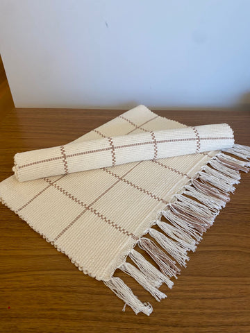 Caminho de Mesa Vanilla Rose 100% Algodão - Feito à Mão | Casa Naduni | 0,33x2,00