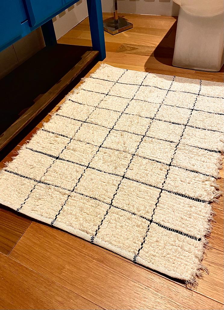 Tapete Artesanal 100% algodão Vanilla Preto 0,50x070